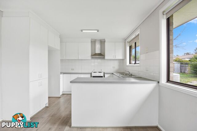 4 Hepburn Place KAMBAH ACT 2902