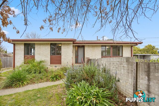 4 Hepburn Place KAMBAH ACT 2902