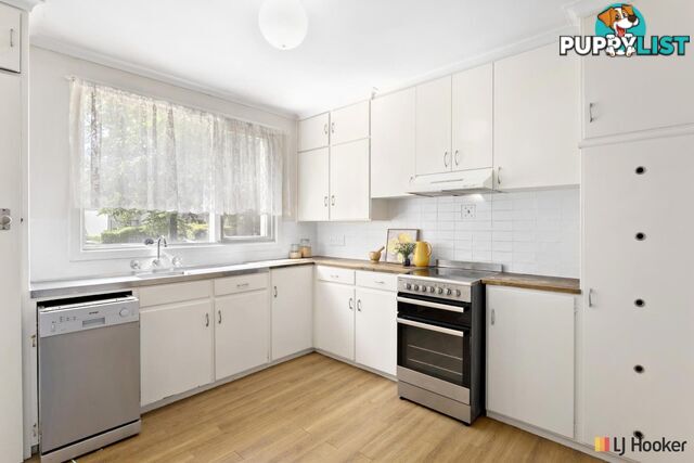 11 Archibald Street LYNEHAM ACT 2602