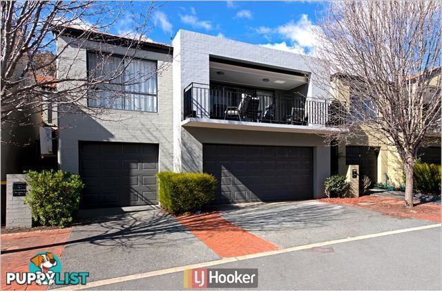 18 Winarlia Lane GUNGAHLIN ACT 2912