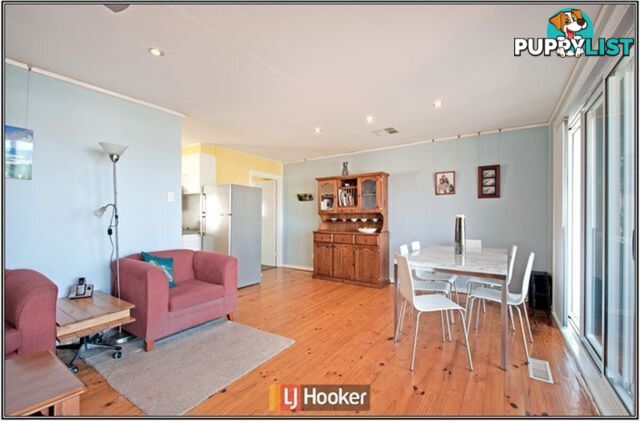 77 Longstaff Street LYNEHAM ACT 2602