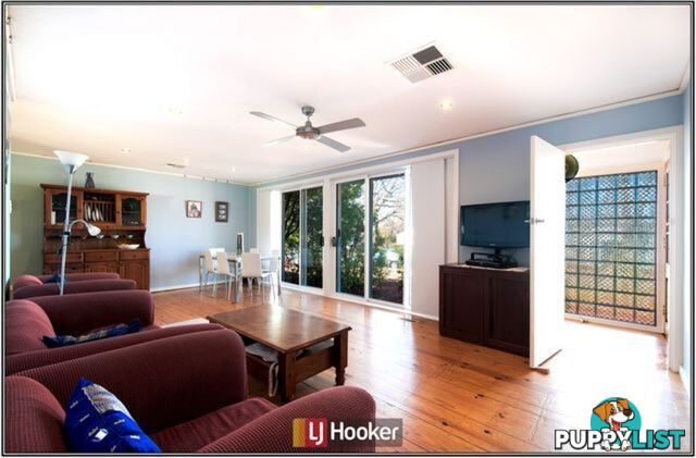 77 Longstaff Street LYNEHAM ACT 2602