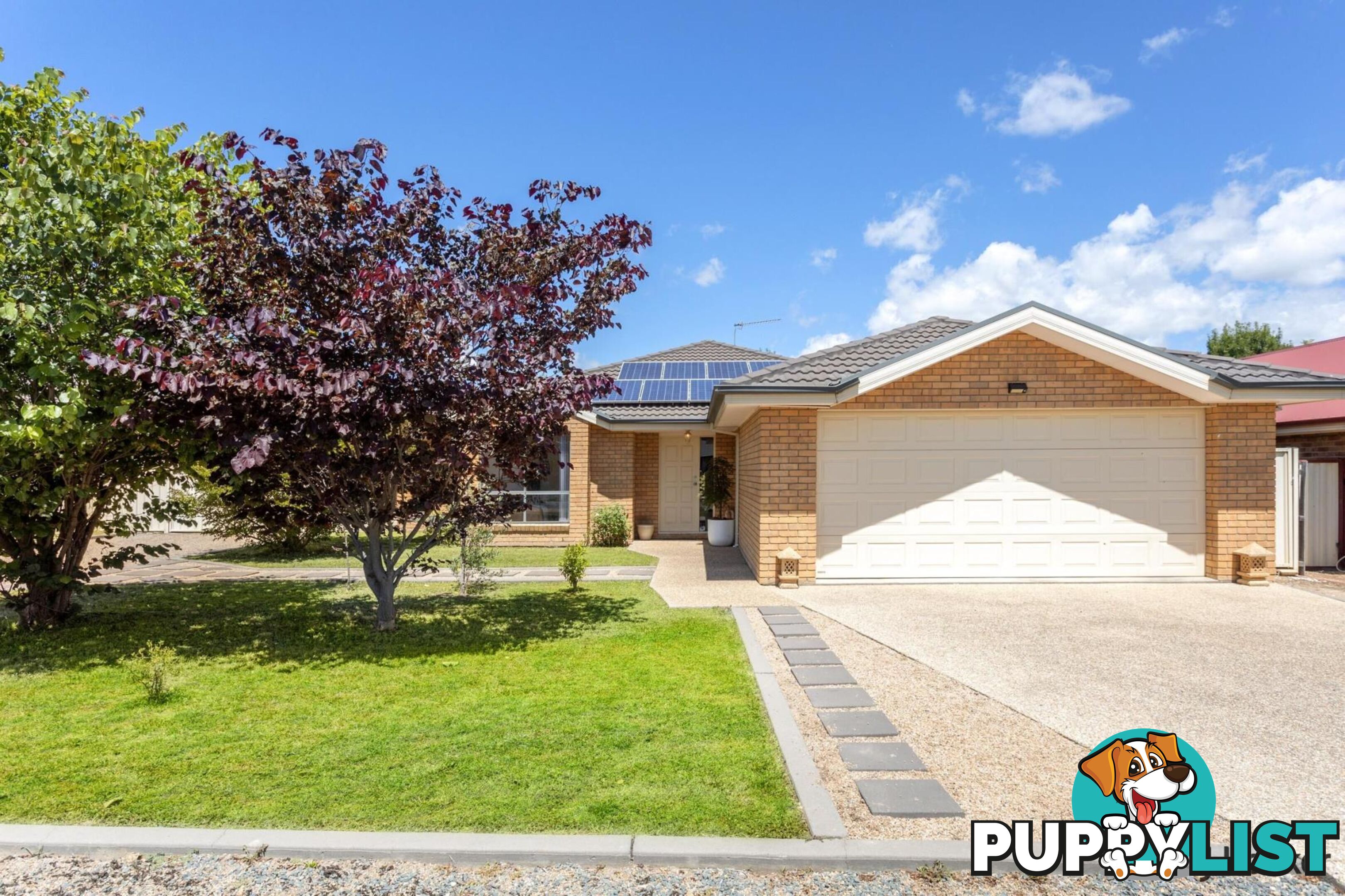 10 Hyland Drive BUNGENDORE NSW 2621