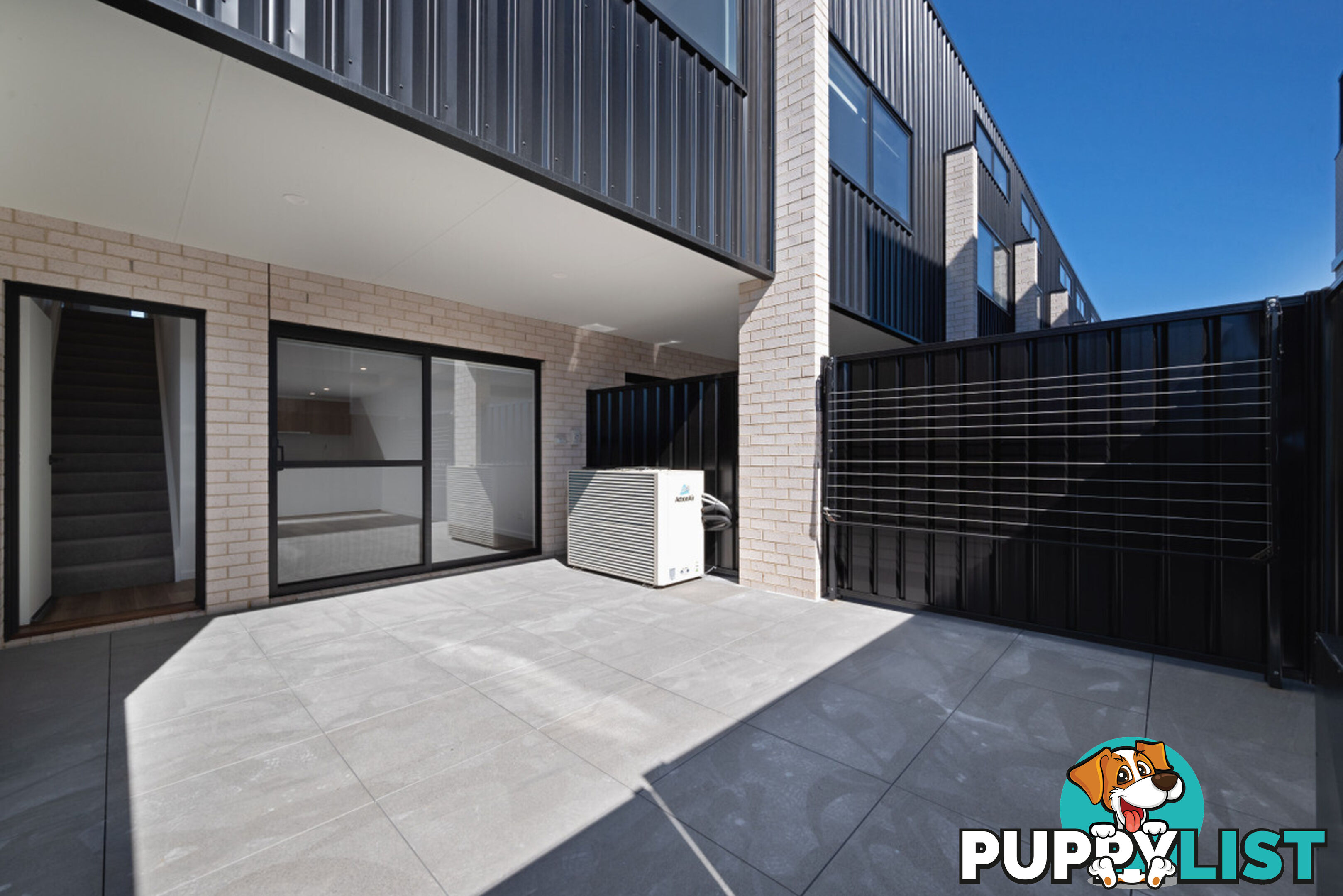 28/2 Cornelius Street COOMBS ACT 2611