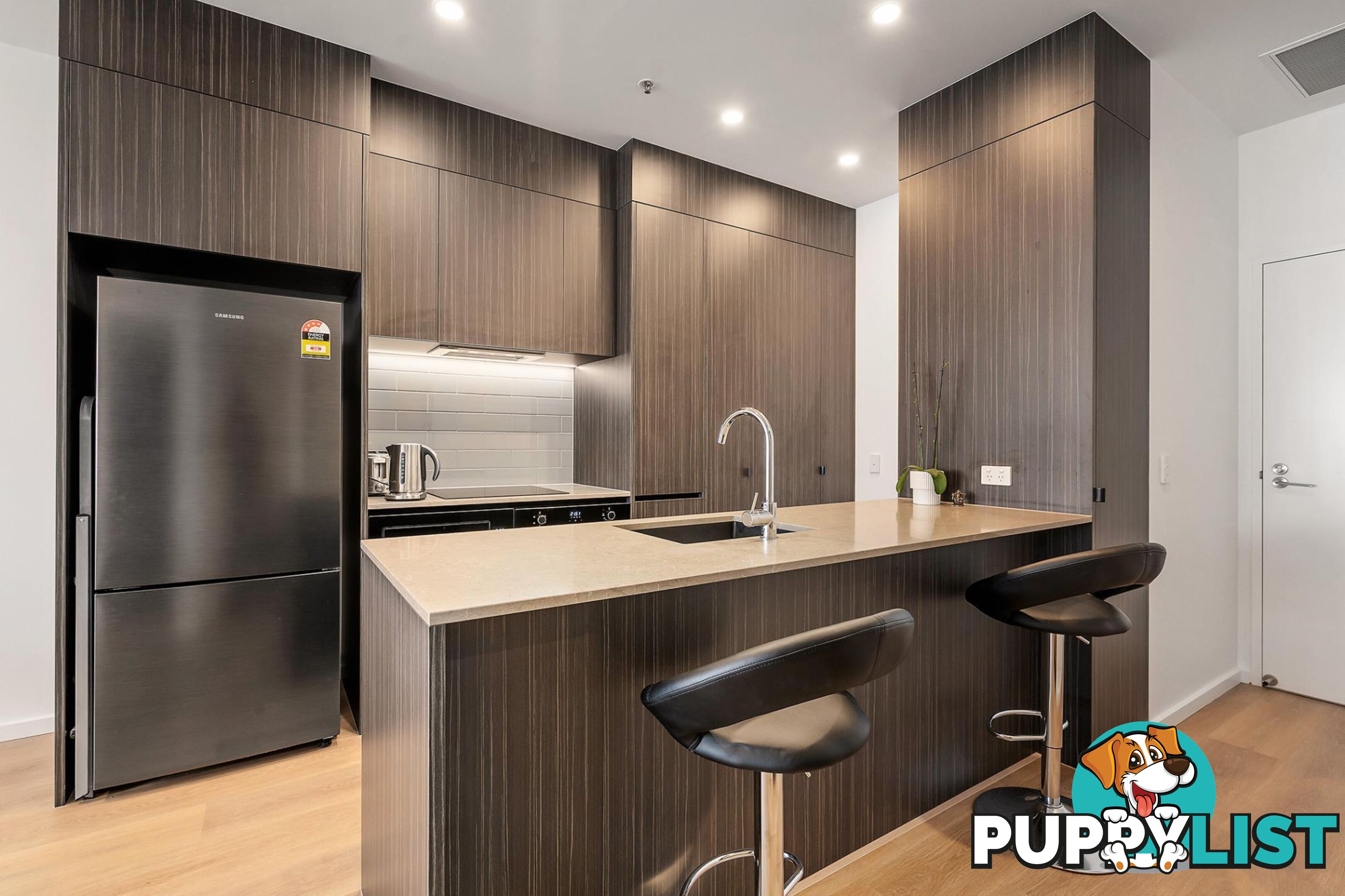 27/17 Captain Cook Crescent GRIFFITH ACT 2603