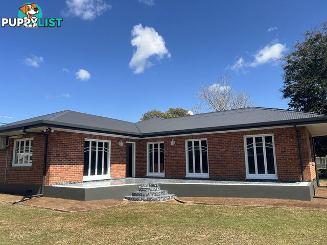 303B Byrnes Street MAREEBA QLD 4880