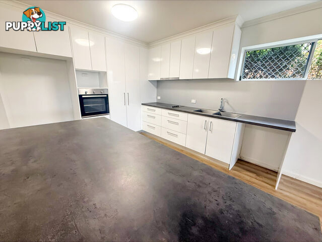 1/2 Armstrong Street ATHERTON QLD 4883