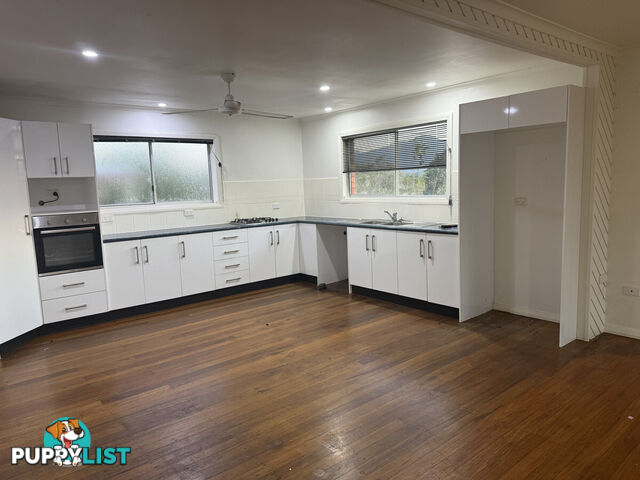 2/2 Armstrong Street ATHERTON QLD 4883