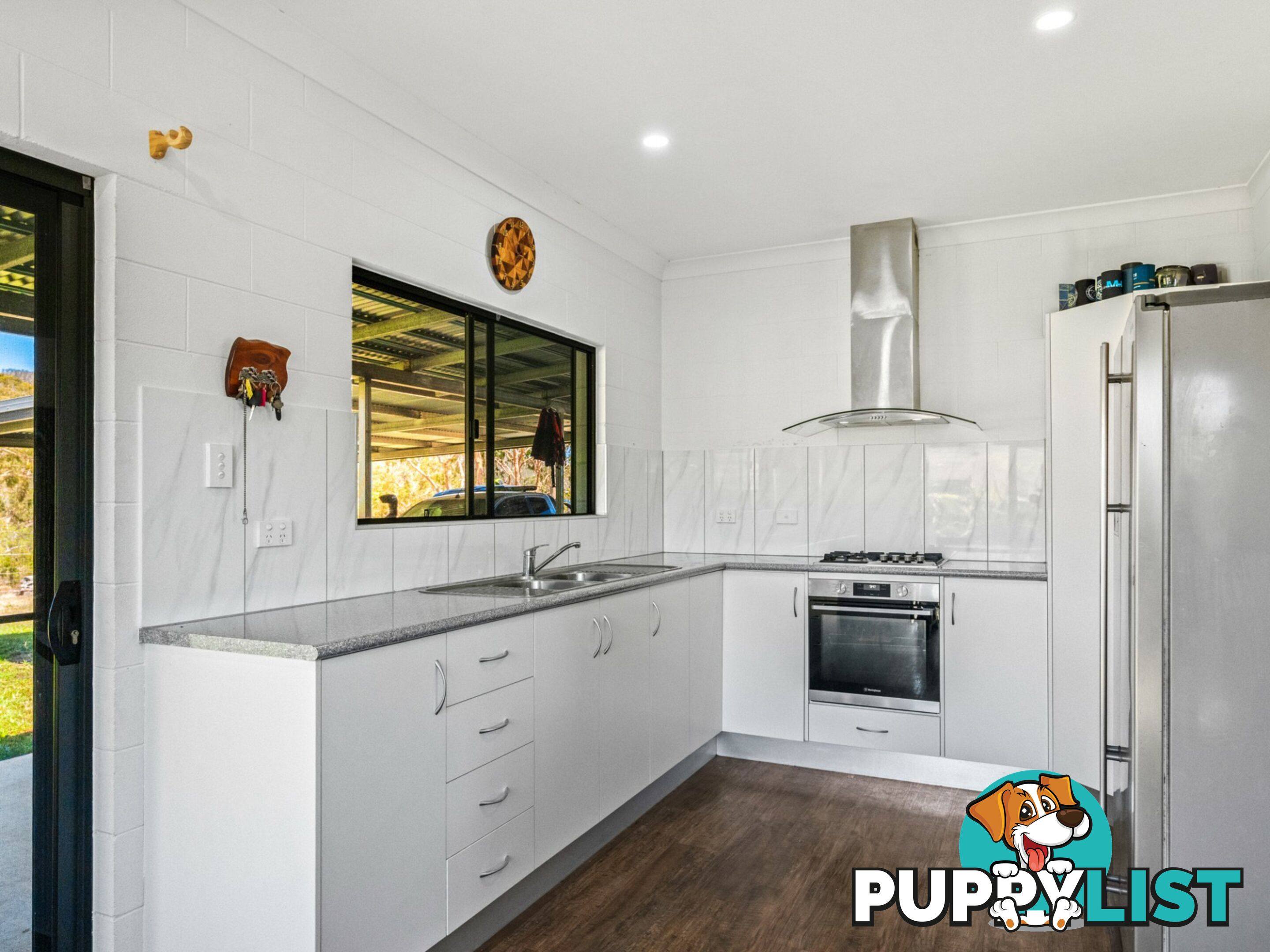 52 Anderson Rd TOLGA QLD 4882