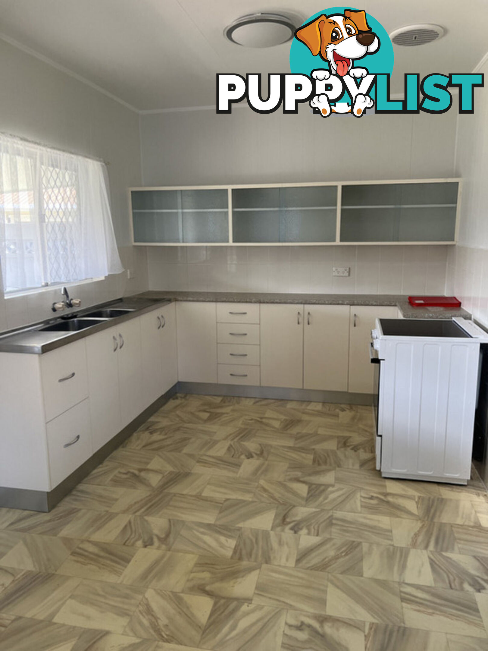 7 Foulis Street MAREEBA QLD 4880
