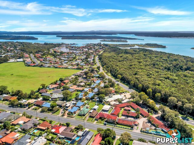 Unit 13/15 Shores Drive YAMBA NSW 2464