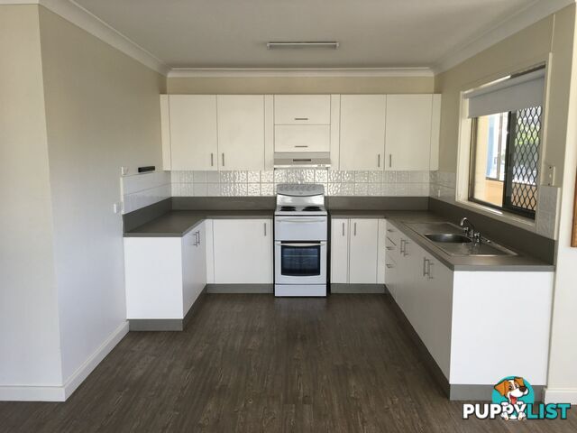 2/21-23 Yamba Street YAMBA NSW 2464