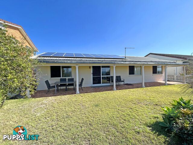 138 Ocean Road BROOMS HEAD NSW 2463