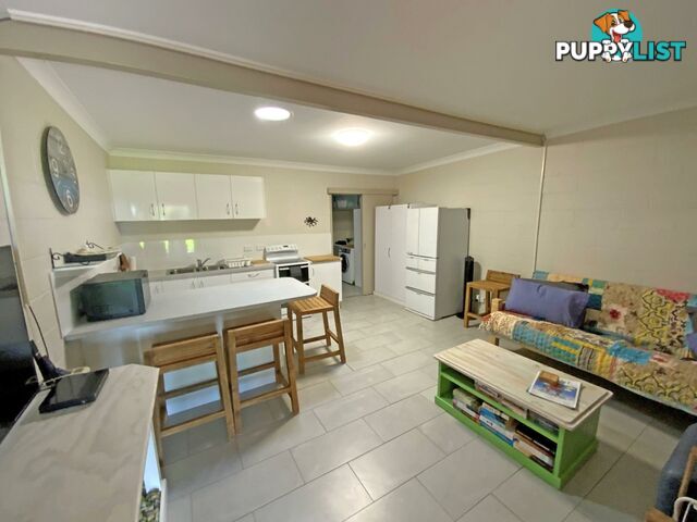 Unit 4/28 Ocean Road BROOMS HEAD NSW 2463