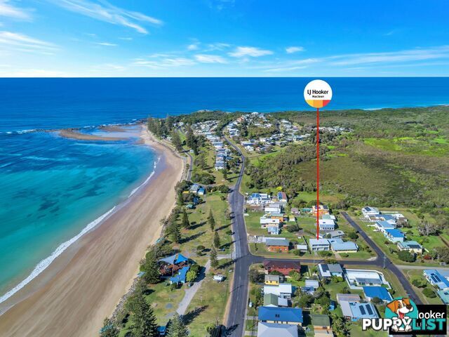 1 Heath Street BROOMS HEAD NSW 2463