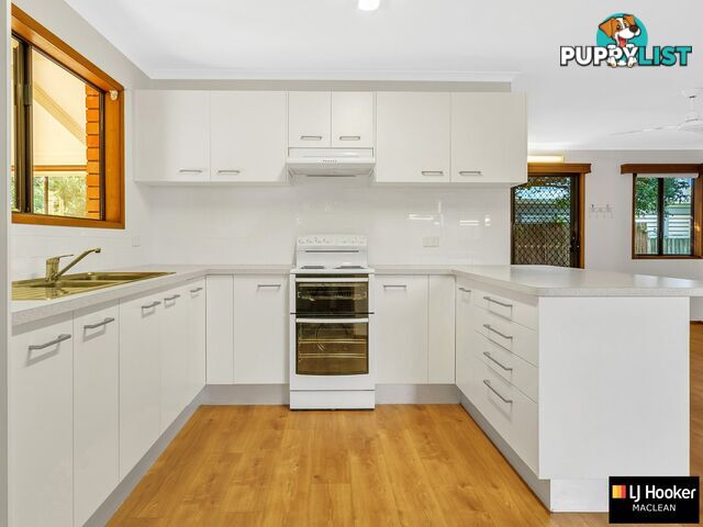 9 Cook Street YAMBA NSW 2464