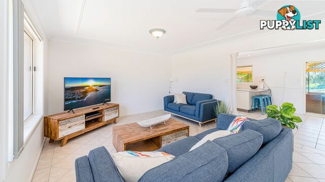 2 Barellan Avenue YAMBA NSW 2464