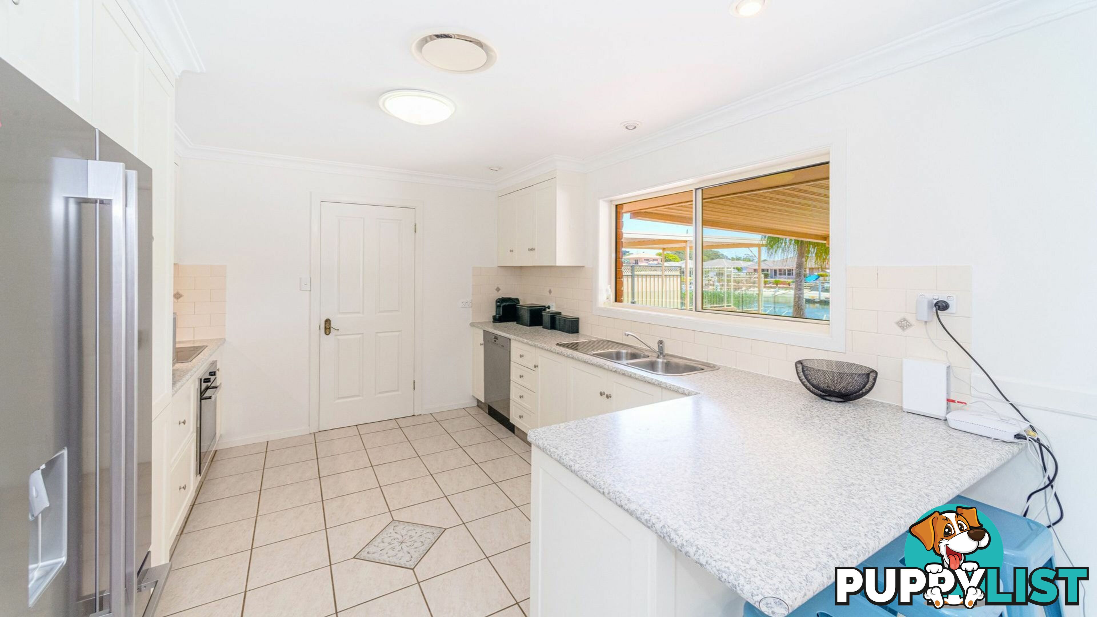 2 Barellan Avenue YAMBA NSW 2464