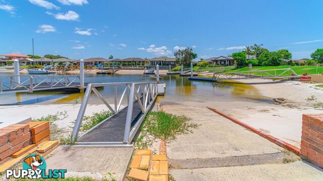 2 Barellan Avenue YAMBA NSW 2464