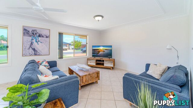 2 Barellan Avenue YAMBA NSW 2464