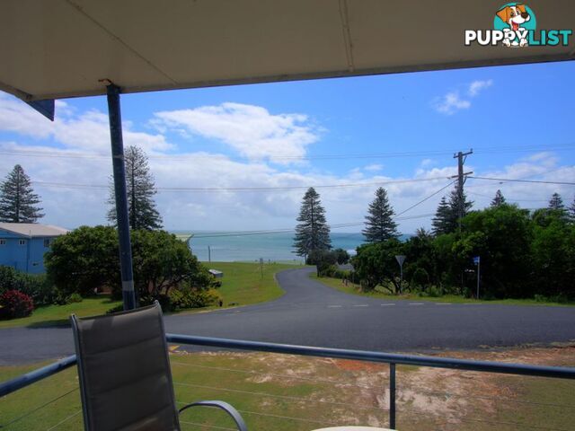 128 Ocean Road BROOMS HEAD NSW 2463