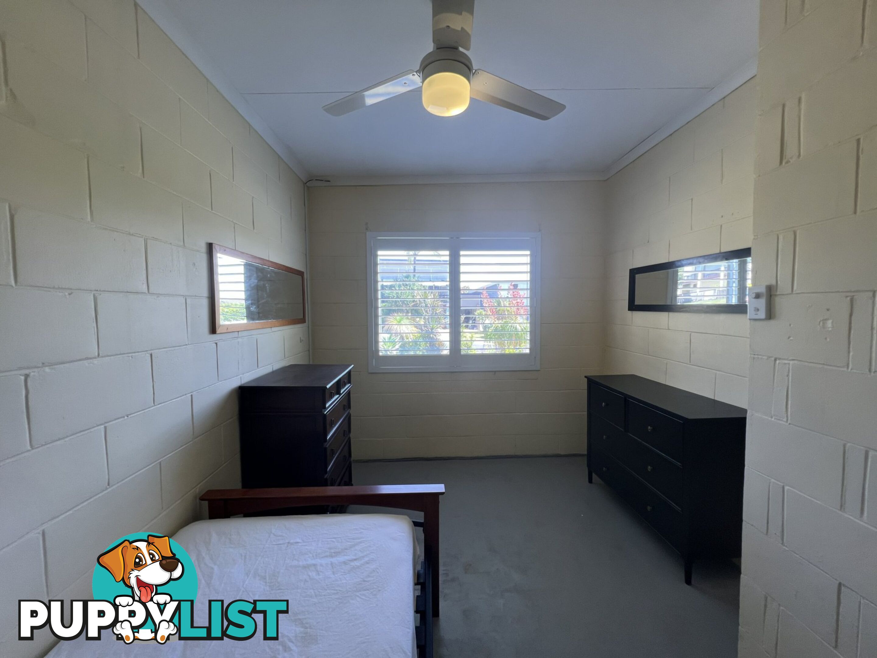 17 Poinsettia Crescent BROOMS HEAD NSW 2463