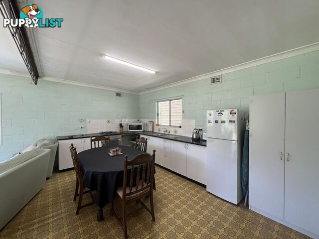 17 Poinsettia Crescent BROOMS HEAD NSW 2463