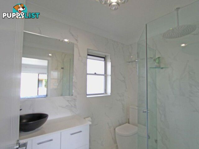 4 Heath St BROOMS HEAD NSW 2463