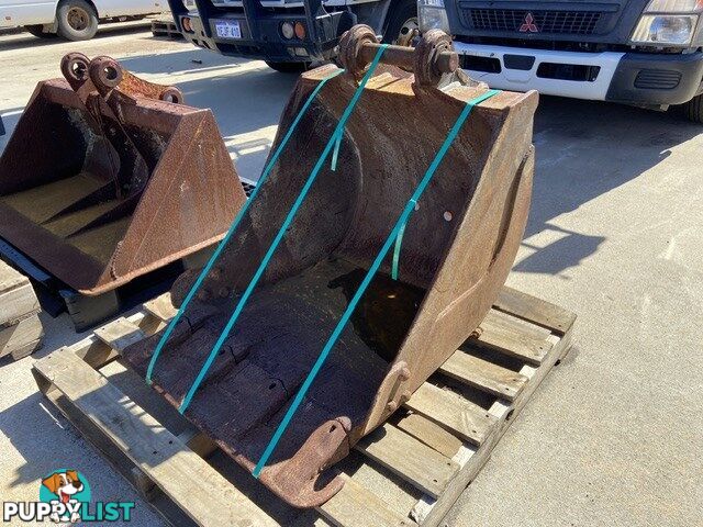 730mm Excavator Bucket