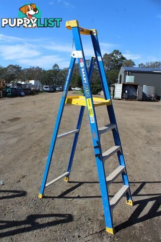 Bailey P150-5 FG Fibre Glass Platform Step Ladder