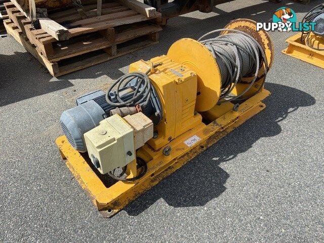 Heavy Duty SEW Winch on Frame