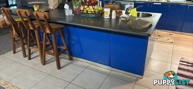 Kitchen 2 pac cupboards and benches