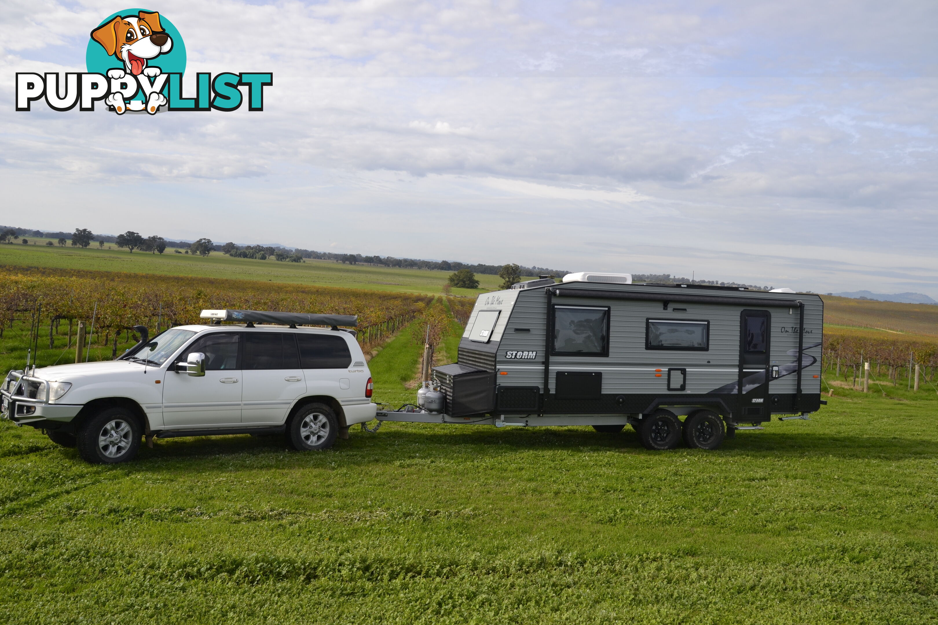 Off-Road 2014 On The Move Caravan - Storm