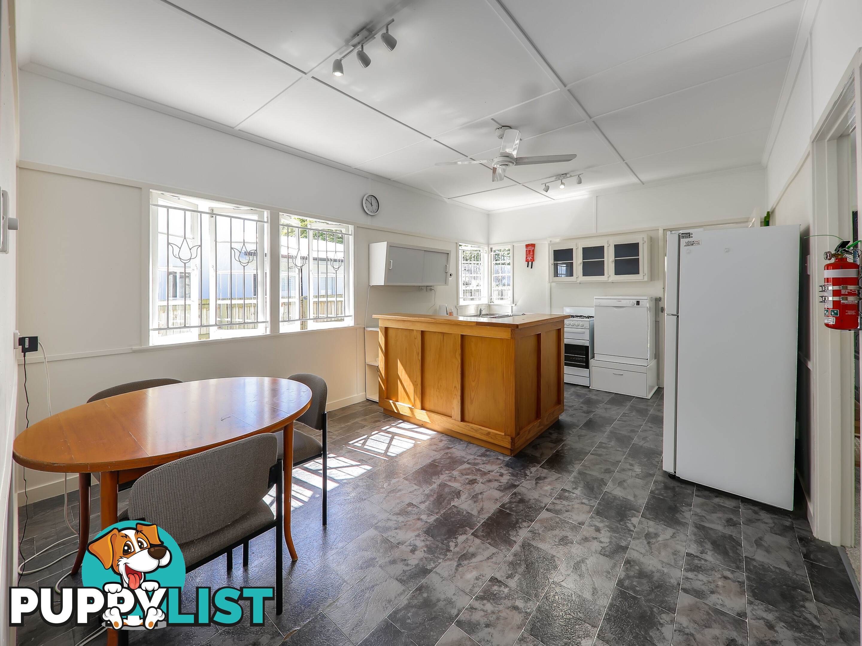 172 Lutzow Street TARRAGINDI QLD 4121