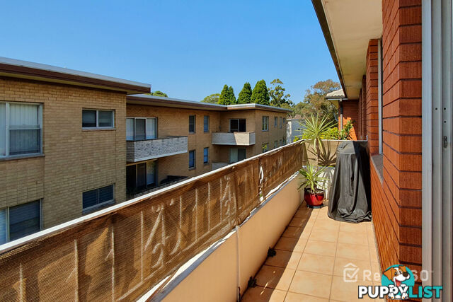 10 21 Wharf Road GLADESVILLE NSW 2111