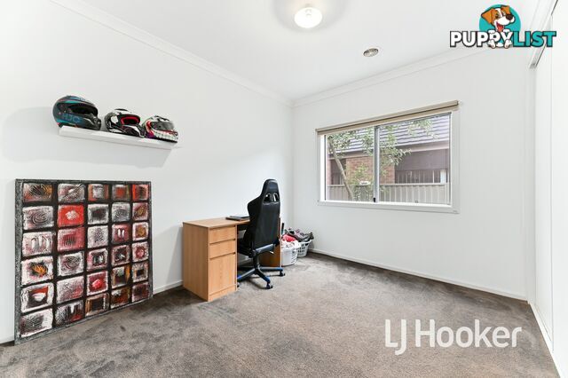 21 Egret Way PAKENHAM VIC 3810