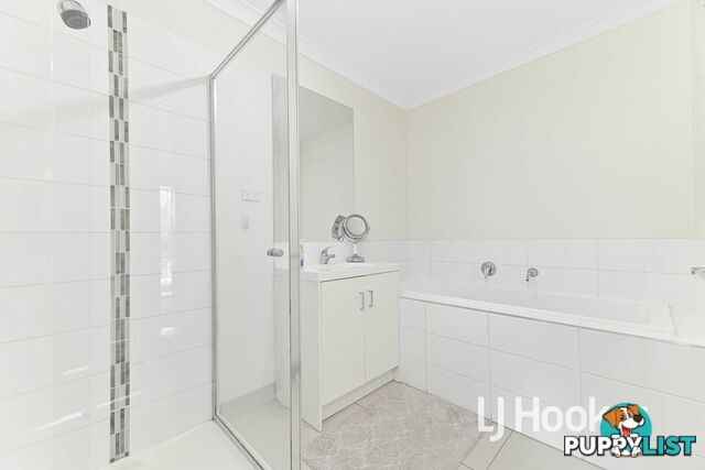 1 Telford Circuit DROUIN VIC 3818