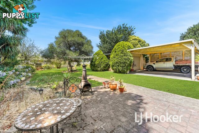 14 Henry Street PAKENHAM VIC 3810