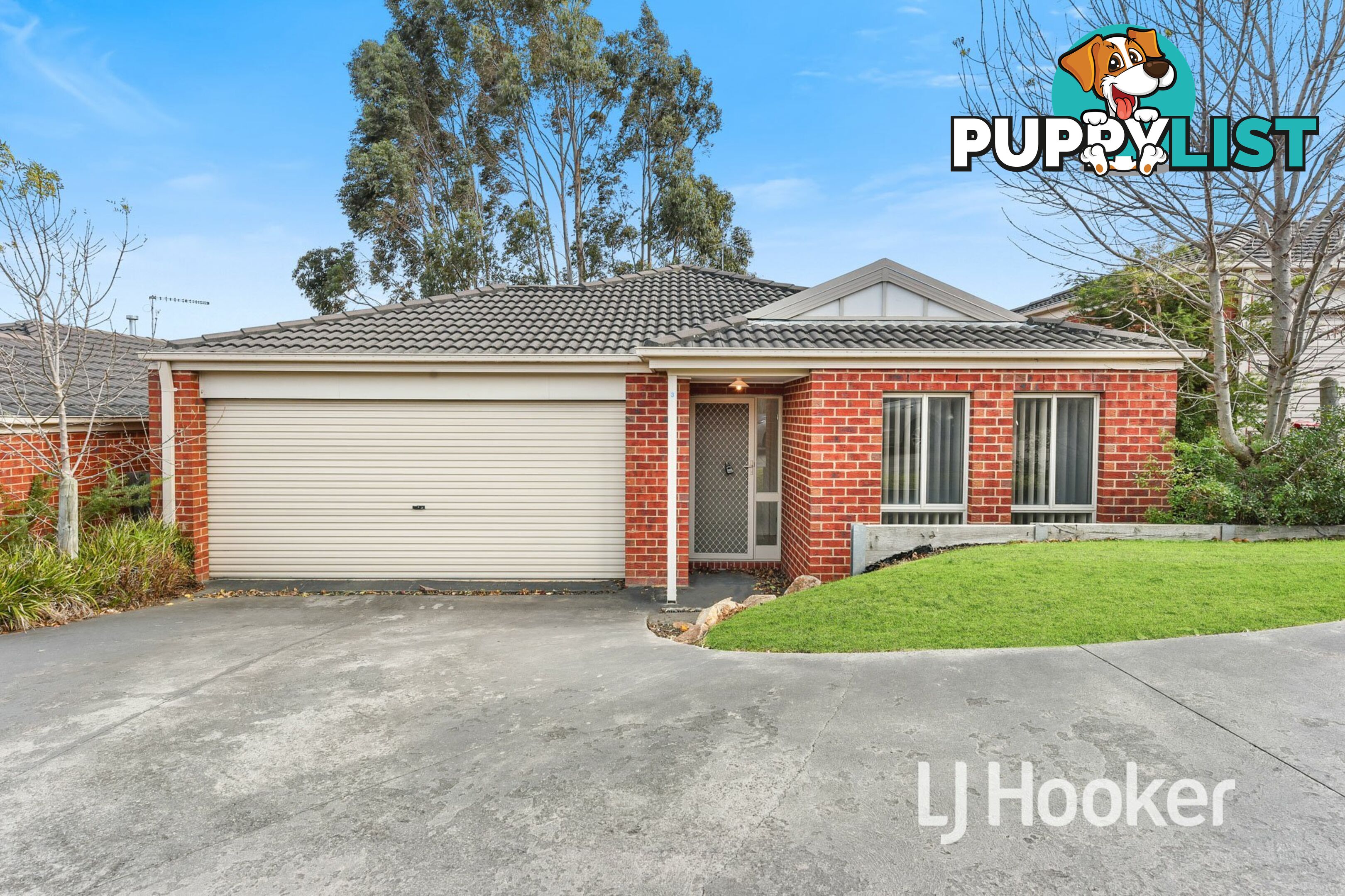 3/12 McClenaghan Place PAKENHAM VIC 3810