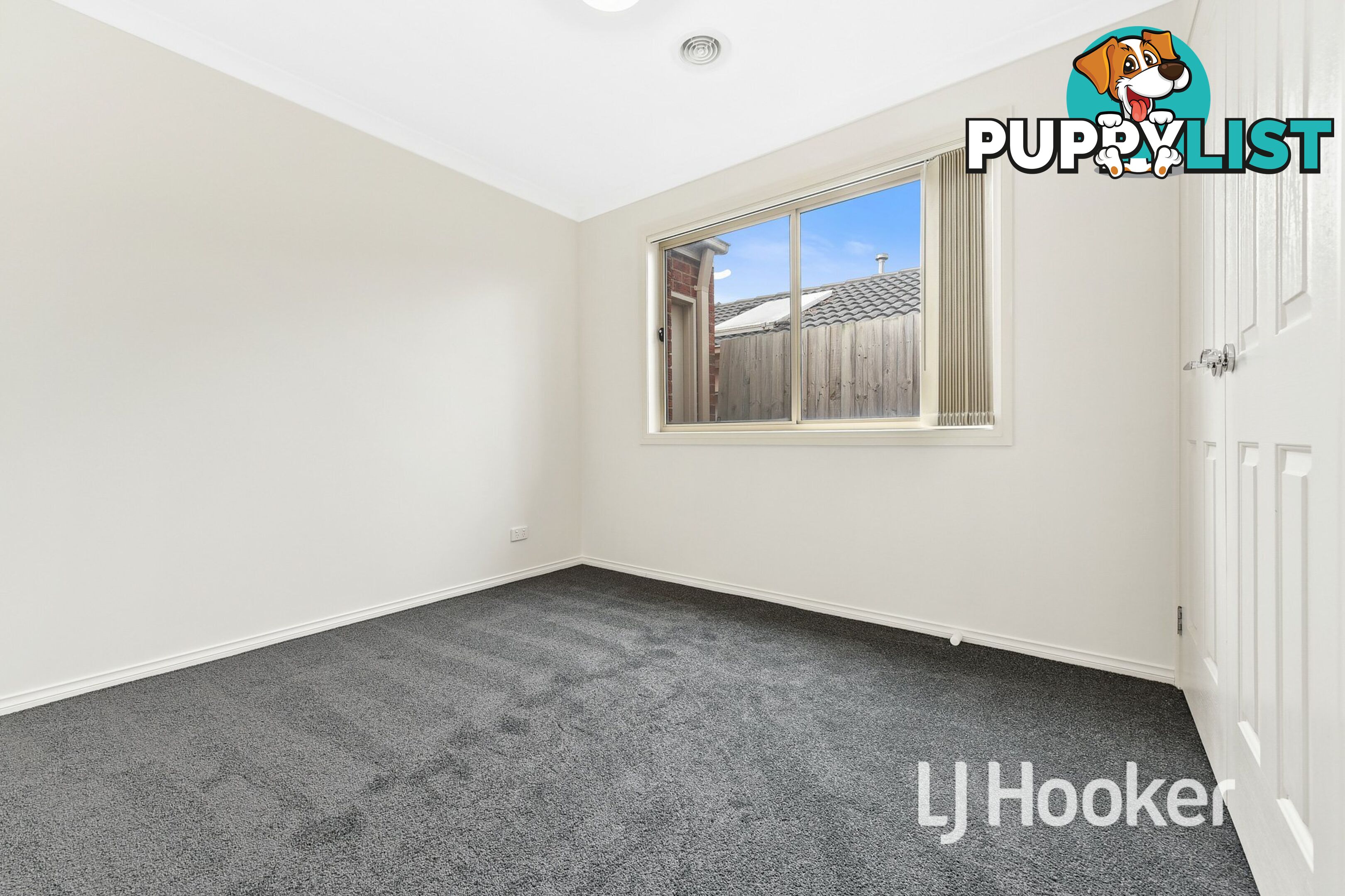 3/12 McClenaghan Place PAKENHAM VIC 3810