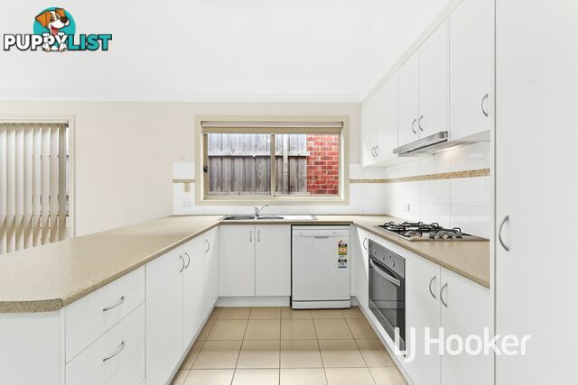 3/12 McClenaghan Place PAKENHAM VIC 3810