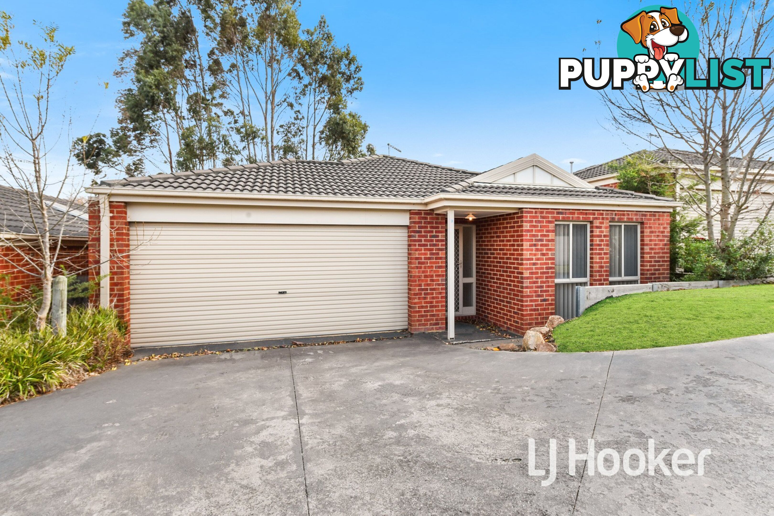 3/12 McClenaghan Place PAKENHAM VIC 3810