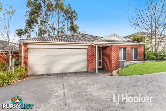3/12 McClenaghan Place PAKENHAM VIC 3810
