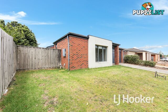 114 Ahern Road PAKENHAM VIC 3810