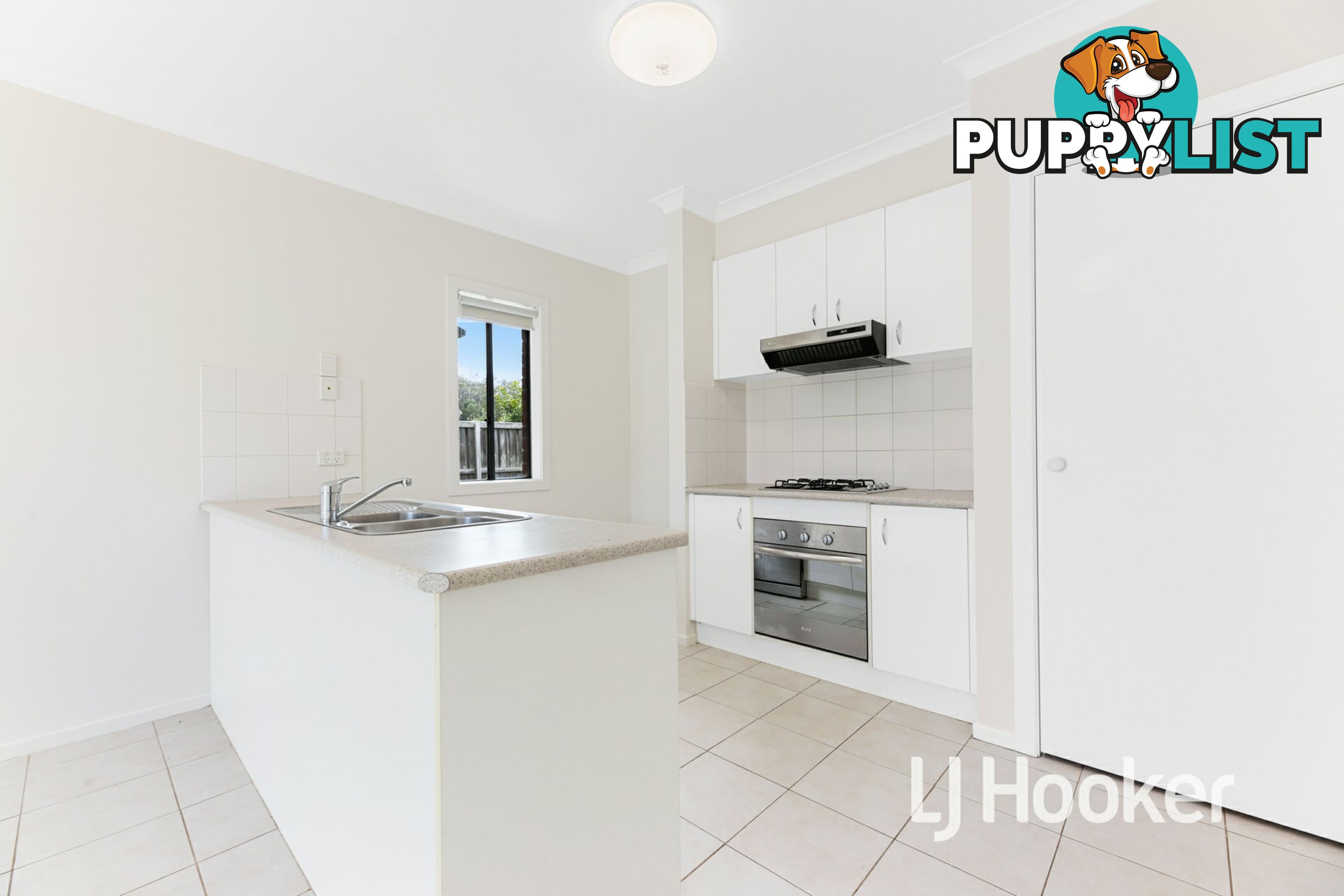 114 Ahern Road PAKENHAM VIC 3810