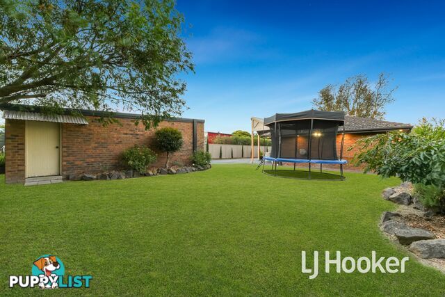 5 Adam Court PAKENHAM VIC 3810