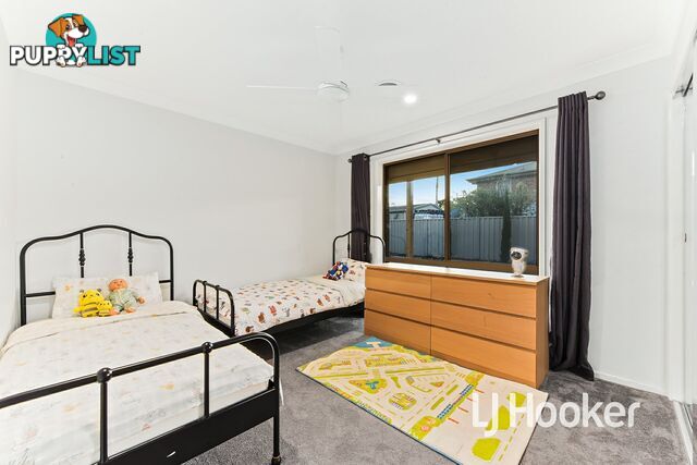 5 Adam Court PAKENHAM VIC 3810