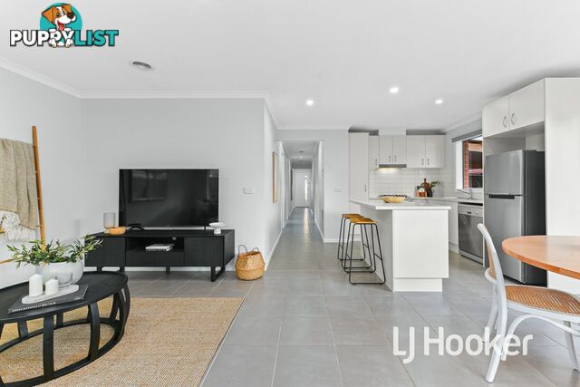 78 Fallingwater Drive PAKENHAM VIC 3810