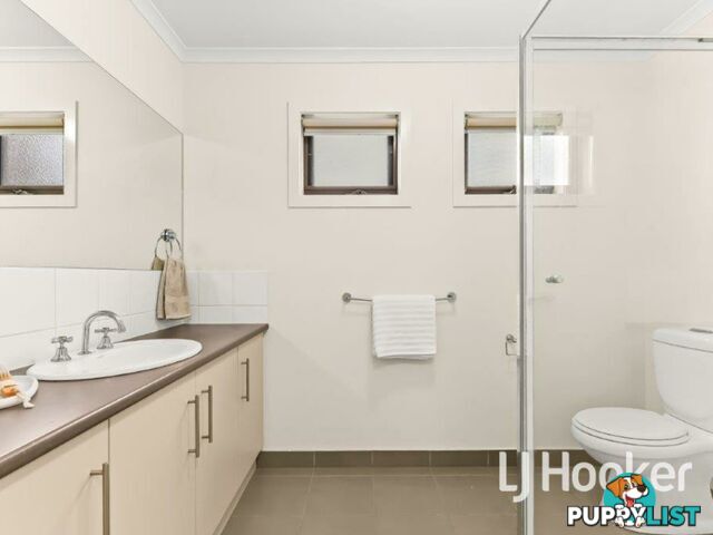 53 Leigh Drive PAKENHAM VIC 3810