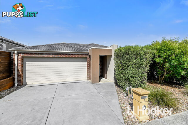 9 Hamish Avenue PAKENHAM VIC 3810